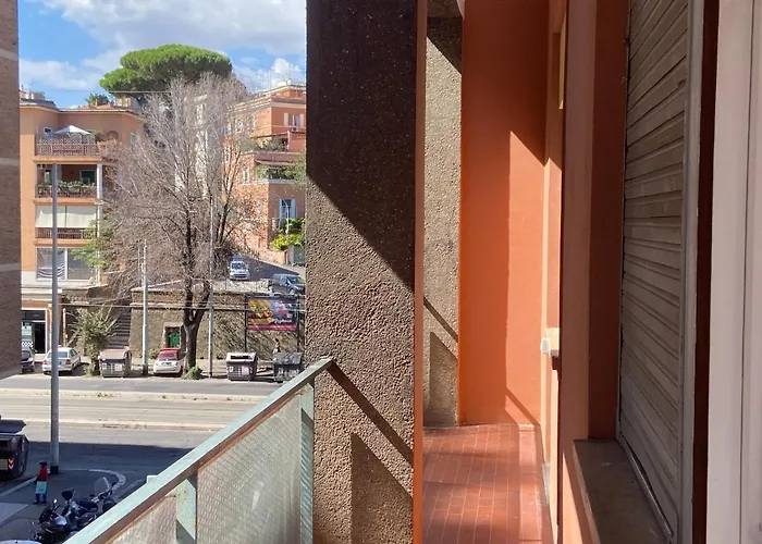 Trastevere For You... 3 Bedrooms *