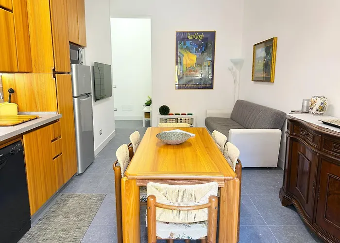 Trastevere For You... 3 Bedrooms * Рим